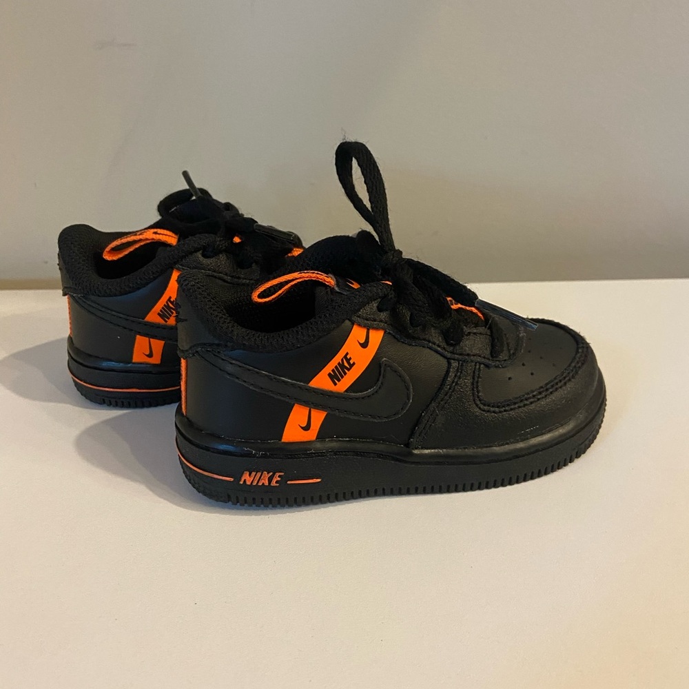 Nike Air Force 1 LV8 KSA TD World wide pack